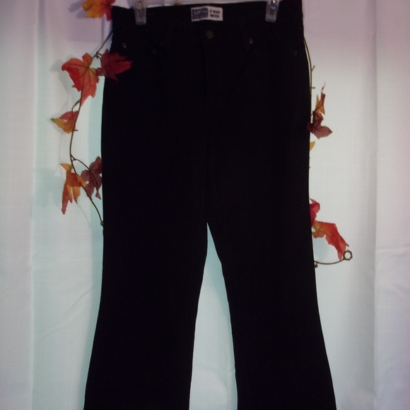 Levi's Denim - Nwot Signature Levi Sz 10 Short Black Jeans